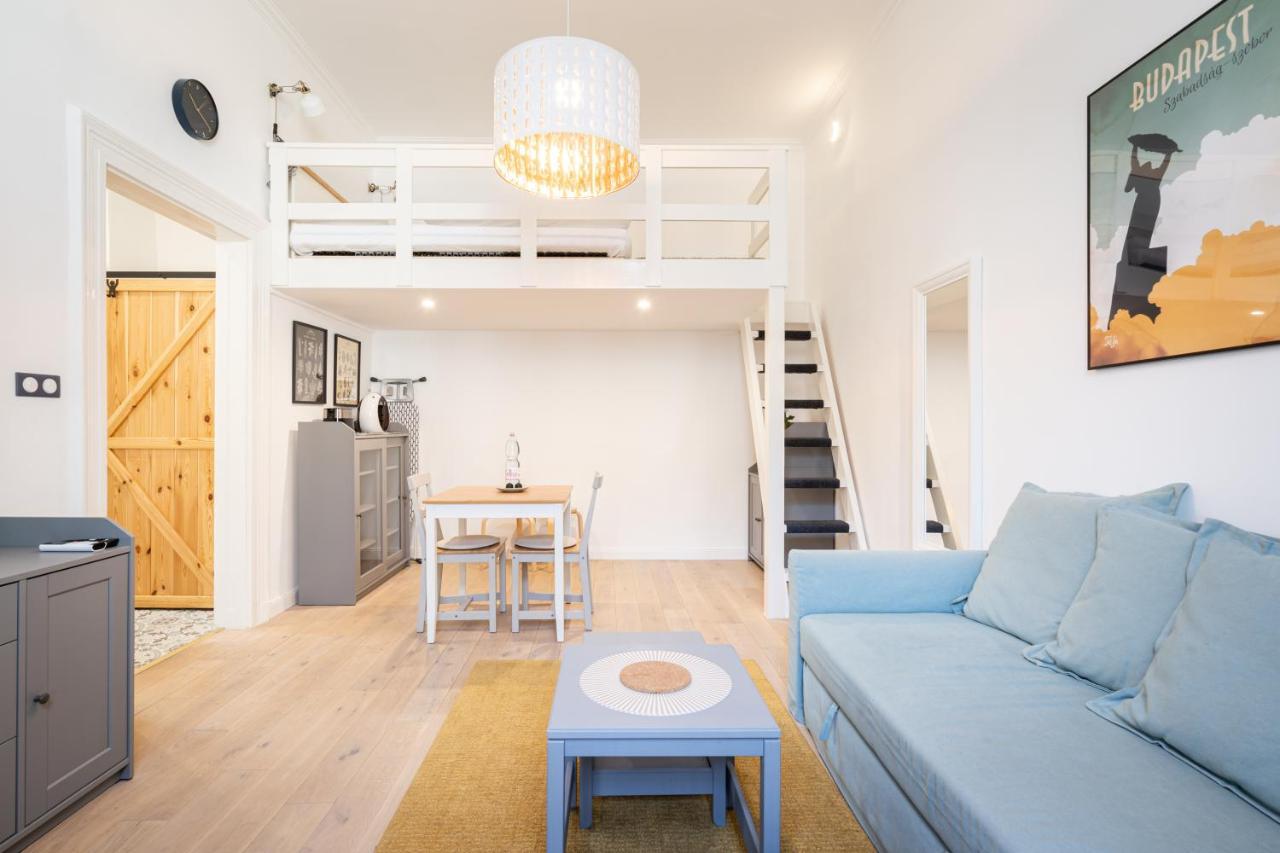 Youth Motive Studio With Gallery Budapešť Exteriér fotografie